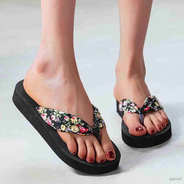 slippers slippers platform flip-flops sandals satin beach fashion for women flip house flip for women support, Black
slippers slippers platform flip-flops sandals satin beach fashion for women flip house flip for women support, Black