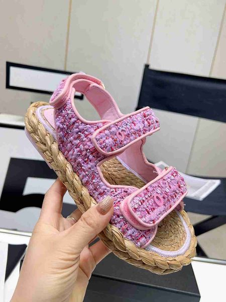 sandals fashion ccity platform sandals women designer summer channel slides leisure slippers xt032, Black
sandals fashion ccity platform sandals women designer summer channel slides leisure slippers xt032, Black