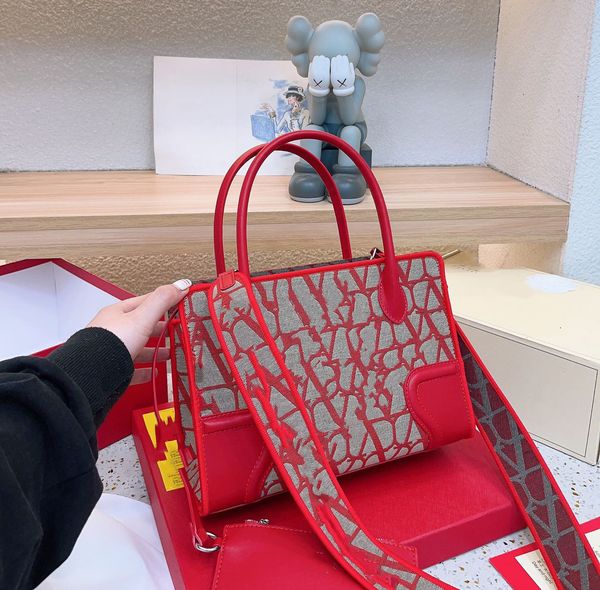 new designer handbag single shoulder bag women's large capacity handbag