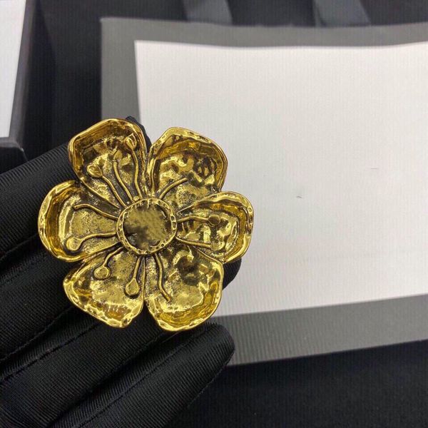 gg designer brooches womens mens bee pins brooches ggs accessories designer pin dress pins lady specifications ucci luxury vintage jewelry a, Gray
gg designer brooches womens mens bee pins brooches ggs accessories designer pin dress pins lady specifications ucci luxury vintage jewelry a, Gray