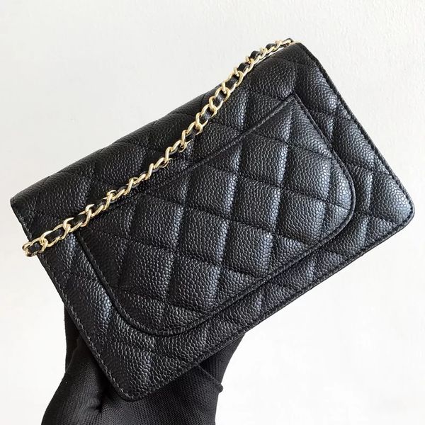 simple women's cross-body mobile phone bag high-quality leather chain rhomboid lattice small square bag
simple women's cross-body mobile phone bag high-quality leather chain rhomboid lattice small square bag
