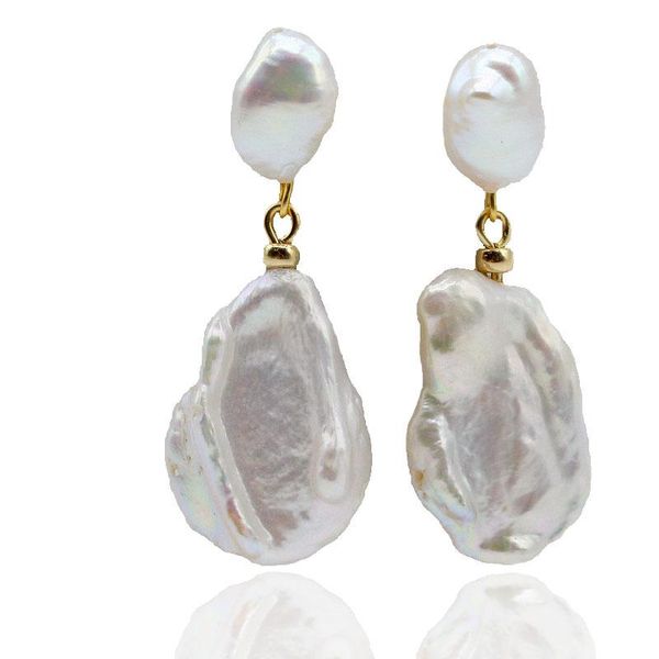 knot fashion ladies earrings white natural freshwater pearl gold earrings baroque flat coins short earrings pearl stud earrings, Silver
knot fashion ladies earrings white natural freshwater pearl gold earrings baroque flat coins short earrings pearl stud earrings, Silver