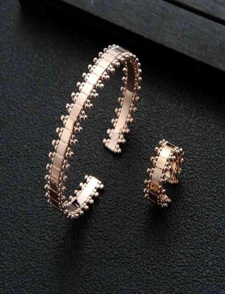 kajia fashion versatile temperament elegant bracelet real gold electroplating ring female yiwu jewelry2821443, Golden;silver
kajia fashion versatile temperament elegant bracelet real gold electroplating ring female yiwu jewelry2821443, Golden;silver