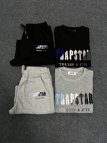 t shirt homme hip hop tshirts men y2k trapstar t-shirt streetwear aesthetic clothing women high street short sleeve fashion tees, White;black
t shirt homme hip hop tshirts men y2k trapstar t-shirt streetwear aesthetic clothing women high street short sleeve fashion tees, White;black