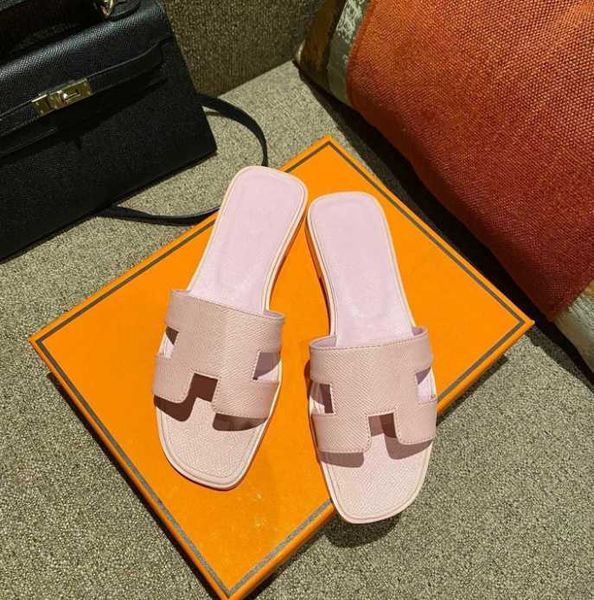 2023 luxury designer leather ladies oran sandal sandals summer flat shoes fashion beach women slippers h letter drag slides flip flops for w, Black
2023 luxury designer leather ladies oran sandal sandals summer flat shoes fashion beach women slippers h letter drag slides flip flops for w, Black