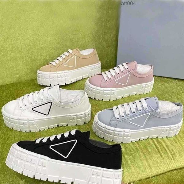 new triangle label casual shoes platform canvas fashion small white shoes sneakers gear sole plate shoes women breathable low high gang cush, Black
new triangle label casual shoes platform canvas fashion small white shoes sneakers gear sole plate shoes women breathable low high gang cush, Black