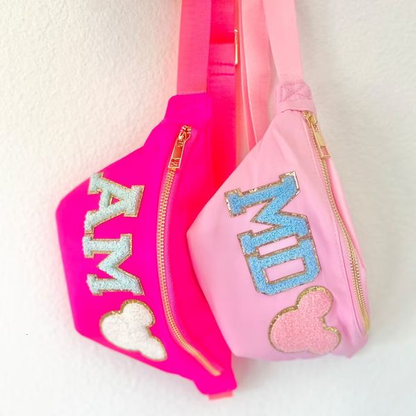 cosmetic bags cases stock fanny pack personalized glitter chenille patche sport running nylon waterproof waist bag 230517
cosmetic bags cases stock fanny pack personalized glitter chenille patche sport running nylon waterproof waist bag 230517