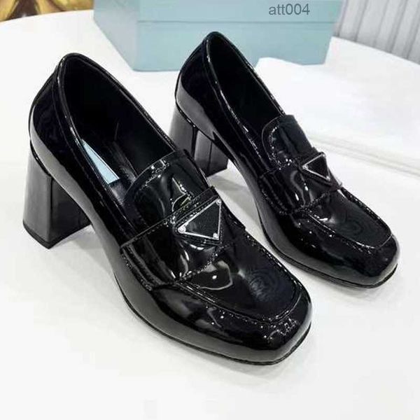 cowhide women deep mouth shoes comfortable and breathable. the rubber foam outsole is non-slip wear resistant.size35-41, Black
cowhide women deep mouth shoes comfortable and breathable. the rubber foam outsole is non-slip wear resistant.size35-41, Black
