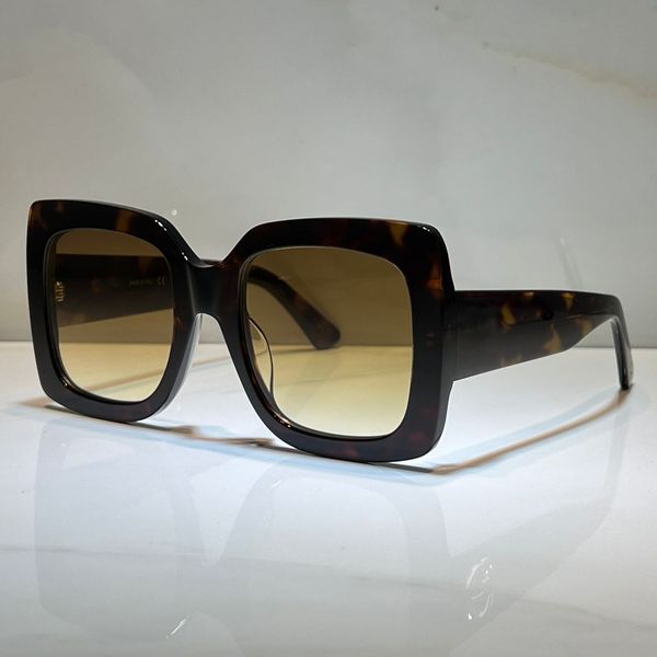 classic men's and women's sunglasses summer uv resistant retro square full frame fashionable travel, White;black
classic men's and women's sunglasses summer uv resistant retro square full frame fashionable travel, White;black