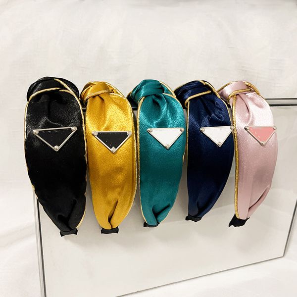 fashion headband cloth wide edge brand designer cross knotted hairhoop headbands or women outdoor sports headwear hair clip accessories
fashion headband cloth wide edge brand designer cross knotted hairhoop headbands or women outdoor sports headwear hair clip accessories