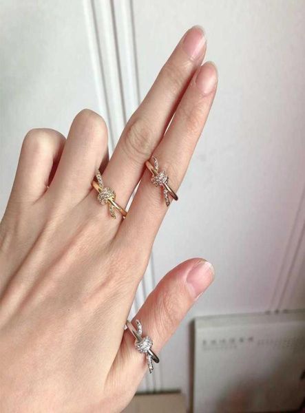 high end custom silver plated 18k gold ed rope knot series knotting diamond ring gu ailing same rose gold tide9369656
high end custom silver plated 18k gold ed rope knot series knotting diamond ring gu ailing same rose gold tide9369656
