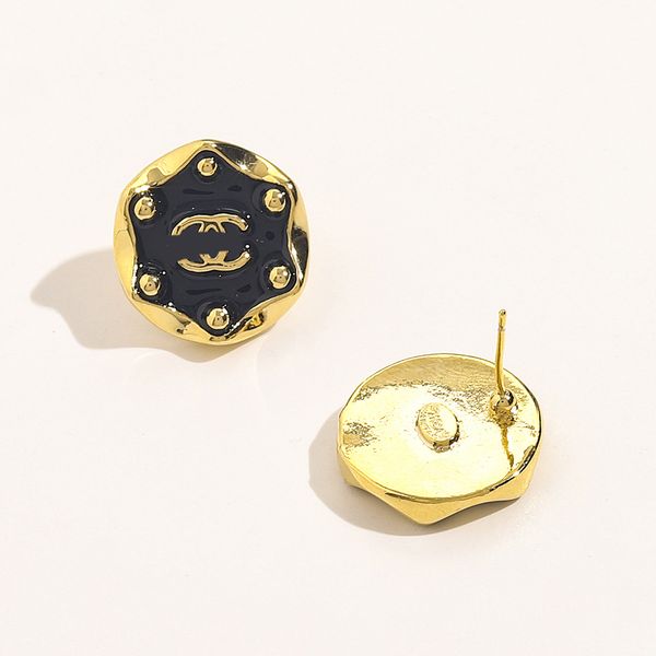 18k gold plated luxury designers letter earring stud famous women fashion style irregular earring wedding party jewerlry accessory 20style, Golden;silver
18k gold plated luxury designers letter earring stud famous women fashion style irregular earring wedding party jewerlry accessory 20style, Golden;silver