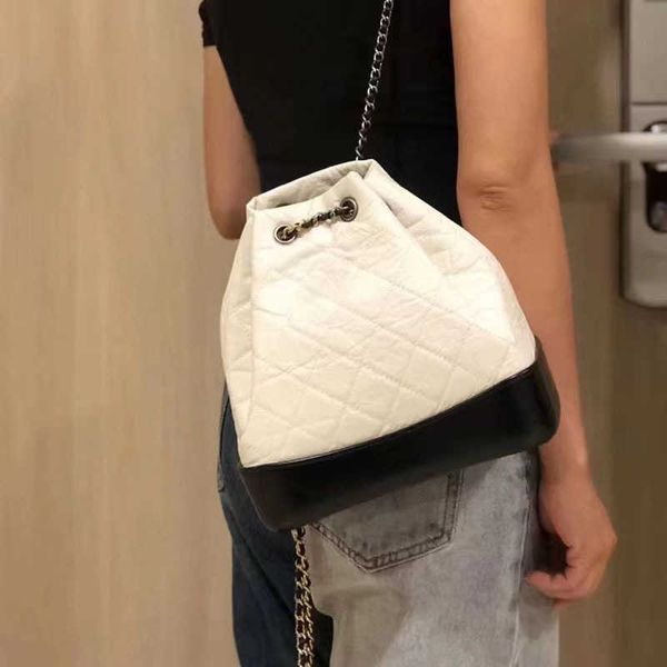 no box xiaoxiangfeng lingge chain backpack wandering bag women's single shoulder small women's backpack fashion versatile bucket b
no box xiaoxiangfeng lingge chain backpack wandering bag women's single shoulder small women's backpack fashion versatile bucket b