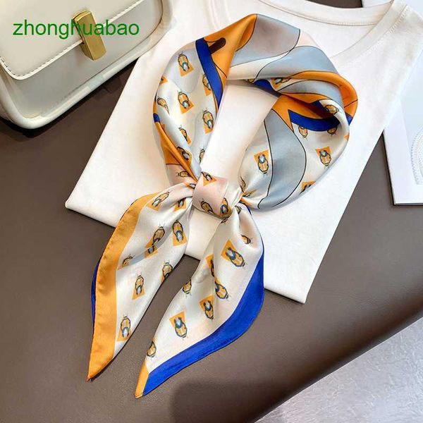 hemres designer scarves spring and summer small printed with blue plaid warp knitted women's square decorative scarf 70x70cm, Blue;gray
hemres designer scarves spring and summer small printed with blue plaid warp knitted women's square decorative scarf 70x70cm, Blue;gray
