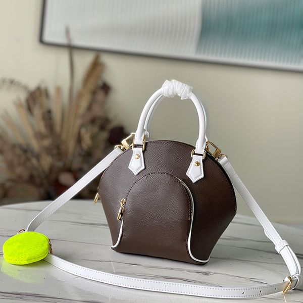 designer crossbody bag genuine leather handbag 26cm luxury shoulder bag delicate knockoff composite bag with box yl173
designer crossbody bag genuine leather handbag 26cm luxury shoulder bag delicate knockoff composite bag with box yl173