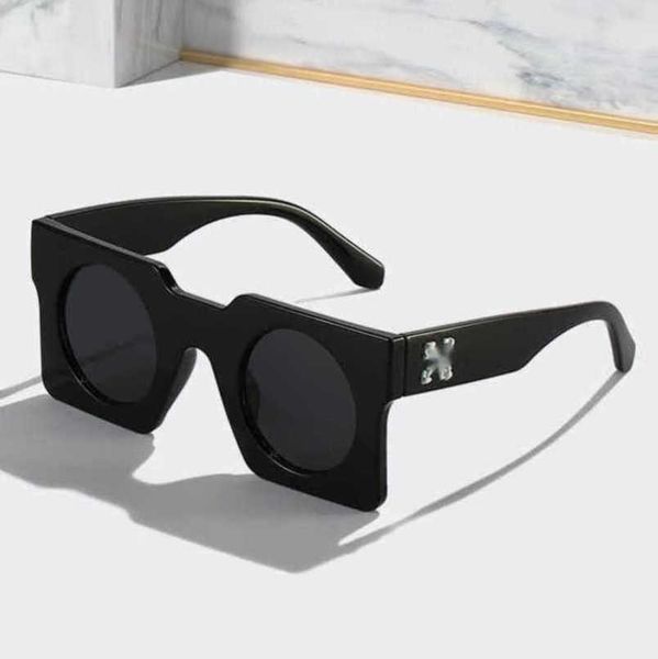 fashion luxury offs frames sunglasses brand sunglass men women arrow x round big frame trend sun glasses bright sports travel sunglasse cuih, Black
fashion luxury offs frames sunglasses brand sunglass men women arrow x round big frame trend sun glasses bright sports travel sunglasse cuih, Black