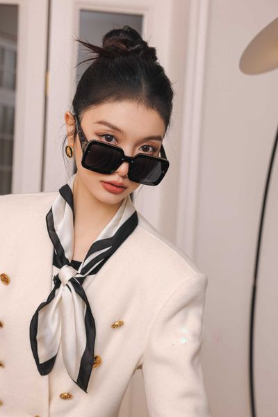 

Designer LOU VUT luxury cool sunglasses 2023 new fashion women's Polarized Tiktok live glasses with original box