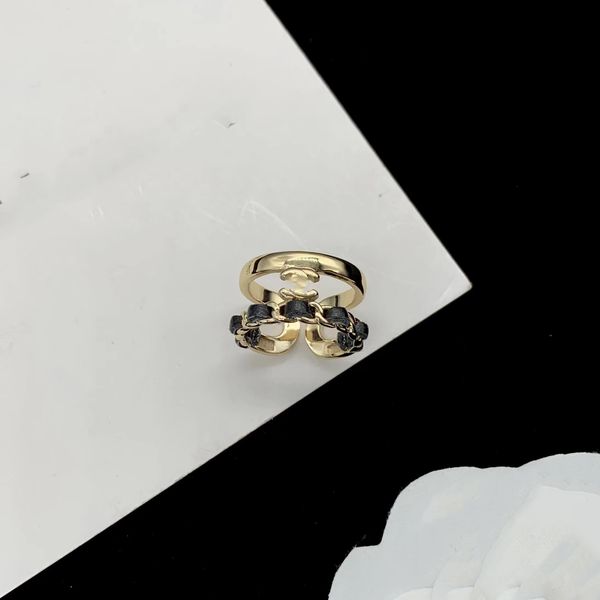 designer for lady women ccity open ring with side stones high-quality banquet accessories women c logo wedding rings 8576, Silver
designer for lady women ccity open ring with side stones high-quality banquet accessories women c logo wedding rings 8576, Silver