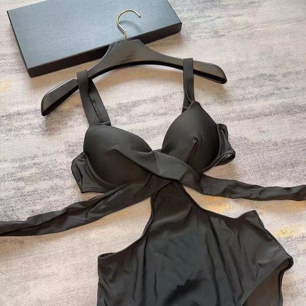 designer swim wear womens designers swimsuit italy fashion swimwear bikini for women floral bathing suits sexys one-piece swimsuits, White;black
designer swim wear womens designers swimsuit italy fashion swimwear bikini for women floral bathing suits sexys one-piece swimsuits, White;black