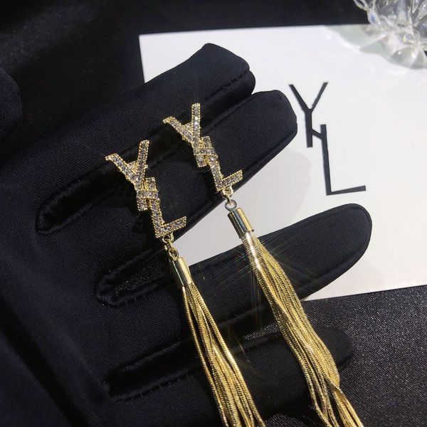 2023 designers letter dangle earrings new drop earrings love logo stamp earrings luxury wedding gift jewelry, Golden
2023 designers letter dangle earrings new drop earrings love logo stamp earrings luxury wedding gift jewelry, Golden