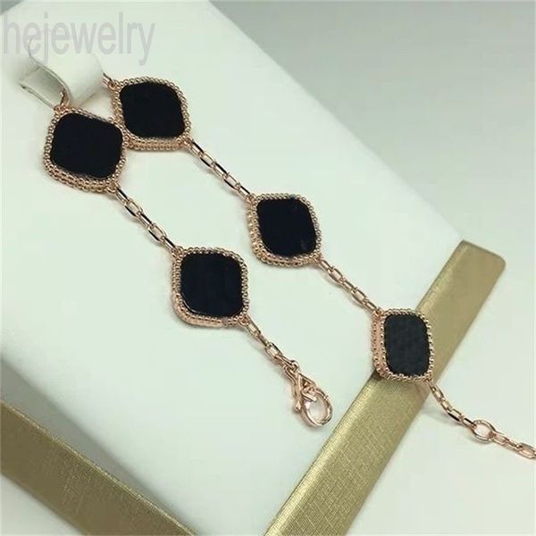 clover mens bracelets four leaf braclet link chain women golden plated charming jewlery red blue elegance lady classics alloy love braclet v, Golden;silver
clover mens bracelets four leaf braclet link chain women golden plated charming jewlery red blue elegance lady classics alloy love braclet v, Golden;silver