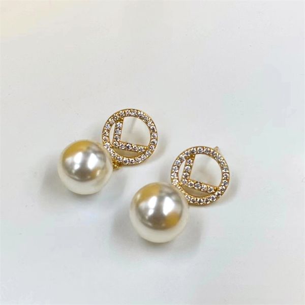 fashion womens brand designer earrings ear stud pearl women pendant elegance temperament simple ladies wedding party jewelry gift accessorie, Golden;silver
fashion womens brand designer earrings ear stud pearl women pendant elegance temperament simple ladies wedding party jewelry gift accessorie, Golden;silver
