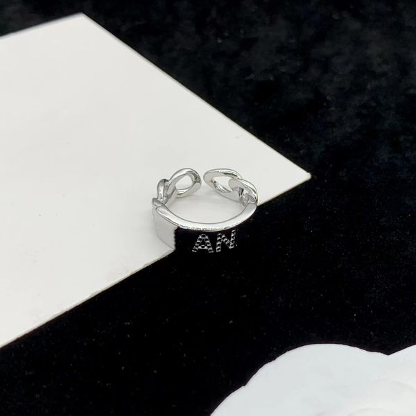 designer for lady women ccity open ring with side stones high-quality banquet accessories women c logo wedding rings 80, Silver
designer for lady women ccity open ring with side stones high-quality banquet accessories women c logo wedding rings 80, Silver