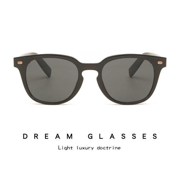 celebrity same style korean version men's online red street p uv resistant sunglasses women's fashion 19110, White;black
celebrity same style korean version men's online red street p uv resistant sunglasses women's fashion 19110, White;black