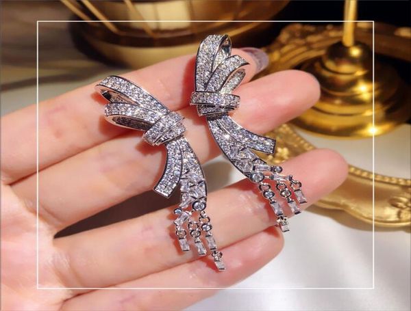 2020 sparkling luxury jewelry long tassels earring 925 sterling silver pave white sapphire cz diamond crystal women wedding dangle1901655
2020 sparkling luxury jewelry long tassels earring 925 sterling silver pave white sapphire cz diamond crystal women wedding dangle1901655
