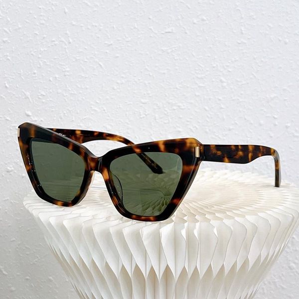 sunglasses brand designer frame classic for men fashion square pilot women brown lenses2m97, White;black
sunglasses brand designer frame classic for men fashion square pilot women brown lenses2m97, White;black