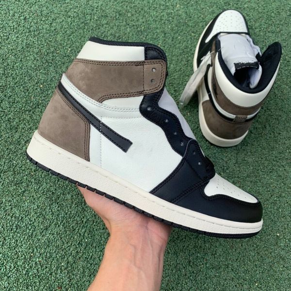 casual shoes 2023 new colorway 1s basketball men women jumpman 1 high og dark mocha sail black athletic designer sneakers
casual shoes 2023 new colorway 1s basketball men women jumpman 1 high og dark mocha sail black athletic designer sneakers