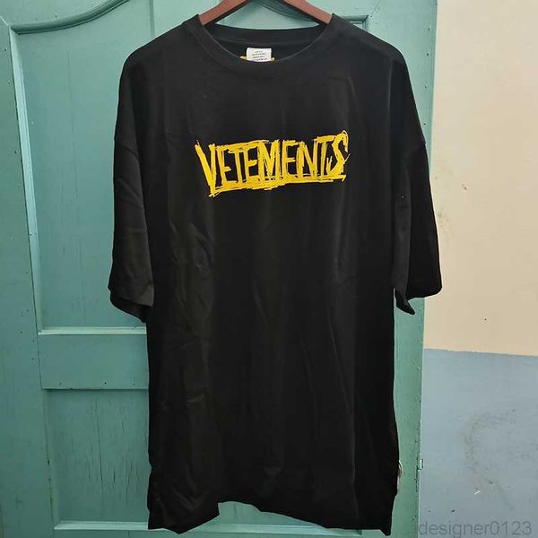 vetements embroidery t shirt men women 1 harajuku high-quality vetements tee front big black 100% contton tee, White;black
vetements embroidery t shirt men women 1 harajuku high-quality vetements tee front big black 100% contton tee, White;black
