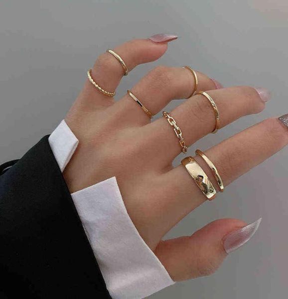 7pcs fashion jewelry rings set selling metal alloy hollow round opening women finger ring for girl lady party wedding gifts8841627, Silver
7pcs fashion jewelry rings set selling metal alloy hollow round opening women finger ring for girl lady party wedding gifts8841627, Silver