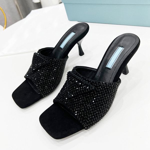 slippers sandals triangle gauze rhinestone decorative calico ladies dress shoes luxury designer smooth leather heel low heel elegant, Black
slippers sandals triangle gauze rhinestone decorative calico ladies dress shoes luxury designer smooth leather heel low heel elegant, Black