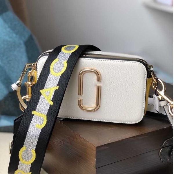 jm white latest selling camera bag color matchingmarcs-jacobs women's bag shoulder bag sling bag camera bags
jm white latest selling camera bag color matchingmarcs-jacobs women's bag shoulder bag sling bag camera bags