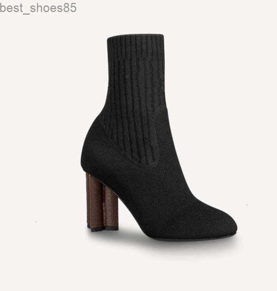 shoes boots high heel sock boots and genuine leather outdoors fashion womens boot by 048896463, Black
shoes boots high heel sock boots and genuine leather outdoors fashion womens boot by 048896463, Black
