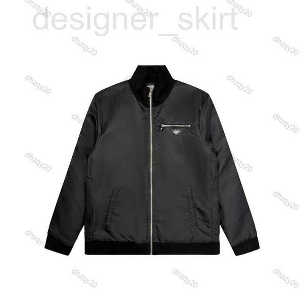 men's jackets designer windproof jacket designer cotton coats winter thickened cold proof coat est zipper pocket design mens and womens, Black;brown
men's jackets designer windproof jacket designer cotton coats winter thickened cold proof coat est zipper pocket design mens and womens, Black;brown