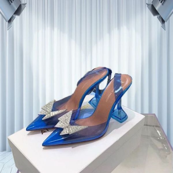 luxury designer woman sandals italy amina muaddi black satin begum sling heels begum crystal brooch slingback pumps women wine cup heels sli
luxury designer woman sandals italy amina muaddi black satin begum sling heels begum crystal brooch slingback pumps women wine cup heels sli