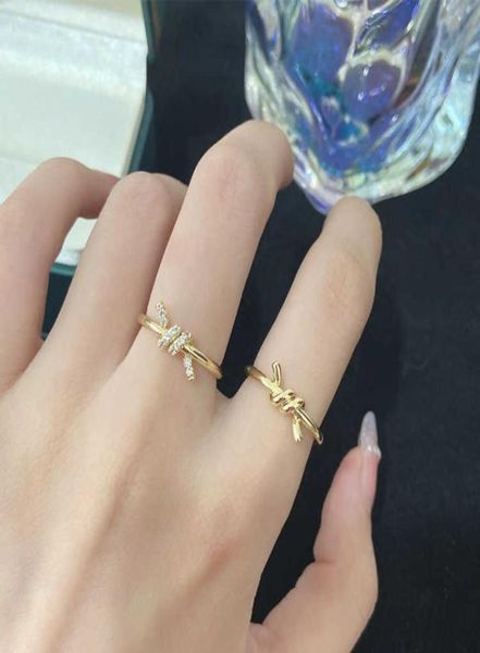 delicate light knot open ring small versatile micro set zircon index finger high sense6342776, Silver
delicate light knot open ring small versatile micro set zircon index finger high sense6342776, Silver