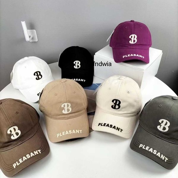 b letter embroidered four season baseball cap fashion brand men's and women's sunshade hat dlmy hat face show cap, Blue;gray
b letter embroidered four season baseball cap fashion brand men's and women's sunshade hat dlmy hat face show cap, Blue;gray
