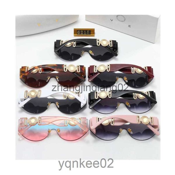 designer versage sunglasses cycle luxurious fashion sports polarize square sunglass for mens womans vintage baseball new anti glare driving, White;black
designer versage sunglasses cycle luxurious fashion sports polarize square sunglass for mens womans vintage baseball new anti glare driving, White;black