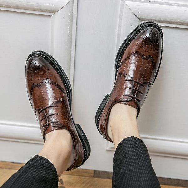 mens brogue casual leather shoes lace up business formal party pointed small leather shoes party mens shoes office shoes, Black
mens brogue casual leather shoes lace up business formal party pointed small leather shoes party mens shoes office shoes, Black