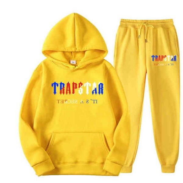 classic mens t shirts tracksuit trapstar designer menst shirt sportswear sweatshirt letters print warm two pieces set loose hoodies sweat pa, White;black
classic mens t shirts tracksuit trapstar designer menst shirt sportswear sweatshirt letters print warm two pieces set loose hoodies sweat pa, White;black