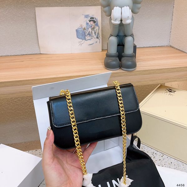 shoulder bags classics solferino tofu bun women handbag shoulder leather luxury designer bags crossbody female bag wallet
shoulder bags classics solferino tofu bun women handbag shoulder leather luxury designer bags crossbody female bag wallet