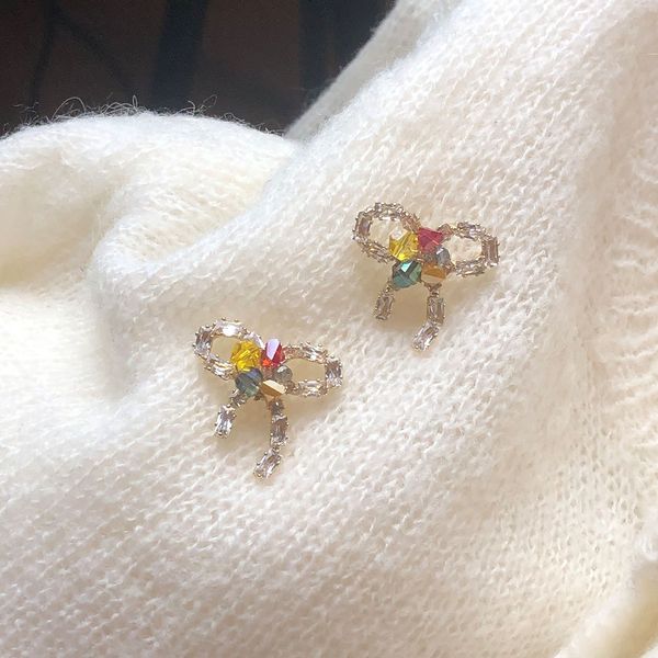 s3674 cute colorful bowknot stud earrings for women s925 silver needle rhinestone beaded sweet earrings, Golden;silver
s3674 cute colorful bowknot stud earrings for women s925 silver needle rhinestone beaded sweet earrings, Golden;silver