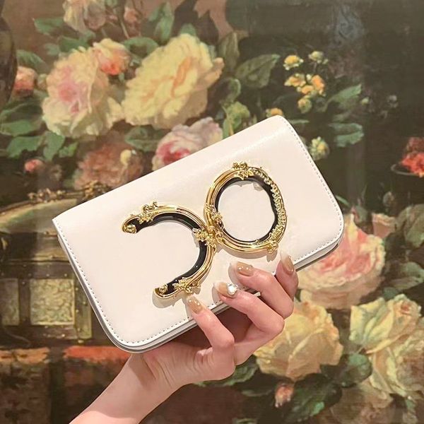 mirror quality girl clutch baguette bag designer genuine leather wallet shoulder mens womens vintage bag luxury pouch tote handbag cross bod
mirror quality girl clutch baguette bag designer genuine leather wallet shoulder mens womens vintage bag luxury pouch tote handbag cross bod