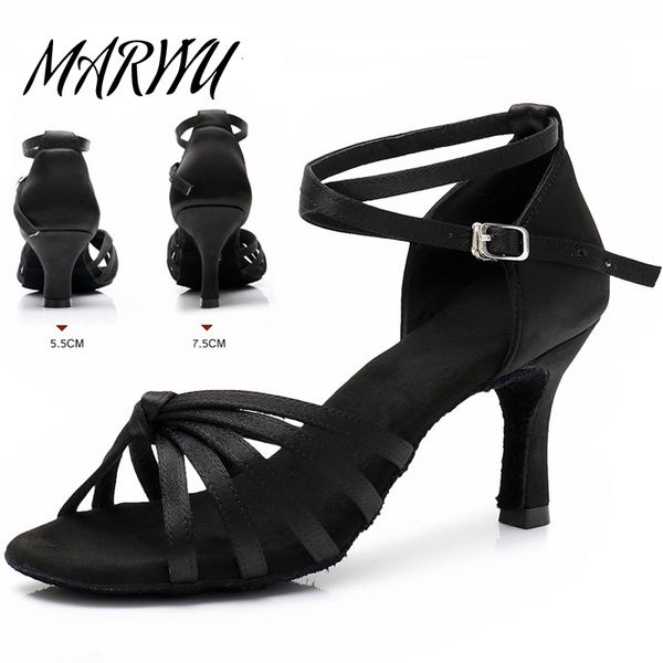 dance shoes ladies latin dance shoes ballroom shoes girls soft tango jazz shoes practice shoes sandals 5.5cm/7.5cm 230518
dance shoes ladies latin dance shoes ballroom shoes girls soft tango jazz shoes practice shoes sandals 5.5cm/7.5cm 230518