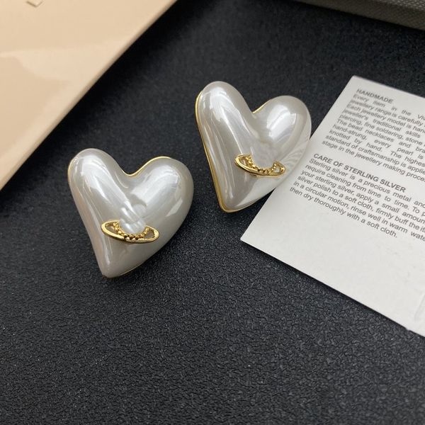 18k gold plated designers brand earrings designer letter ear stud women crystal pearl geometric earring for wedding party jewerlry accessori, Golden;silver
18k gold plated designers brand earrings designer letter ear stud women crystal pearl geometric earring for wedding party jewerlry accessori, Golden;silver
