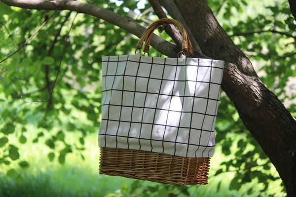 ins straw woven bag, straw woven linen splicing bag, rattan woven bag, portable sail cloth bag, woven bag, portable 230518
ins straw woven bag, straw woven linen splicing bag, rattan woven bag, portable sail cloth bag, woven bag, portable 230518