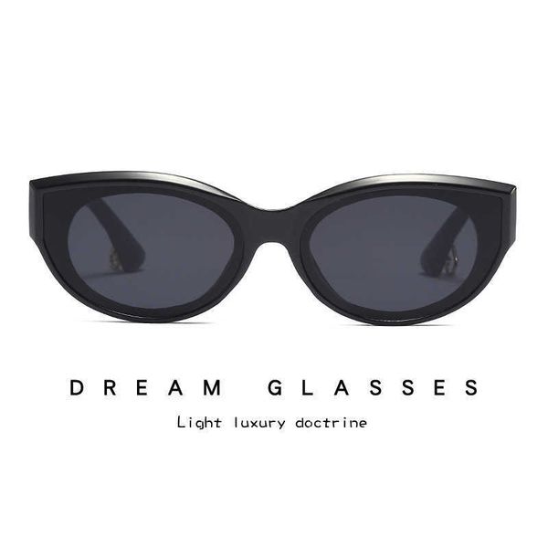 fashionable and personalized square small frame for women's street pgraphy runway show insets sunglasses glasses 7175, White;black
fashionable and personalized square small frame for women's street pgraphy runway show insets sunglasses glasses 7175, White;black